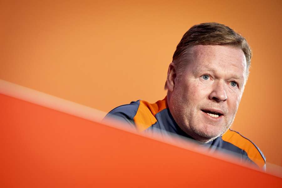 Koeman geeft alle spelers minuten in oefenduels