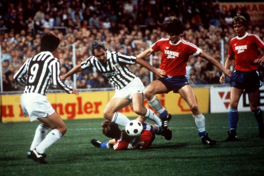 Fra kampen mellem Hvidovre og Juventus i Mesterholdenes Turnering i Oktober 1982.