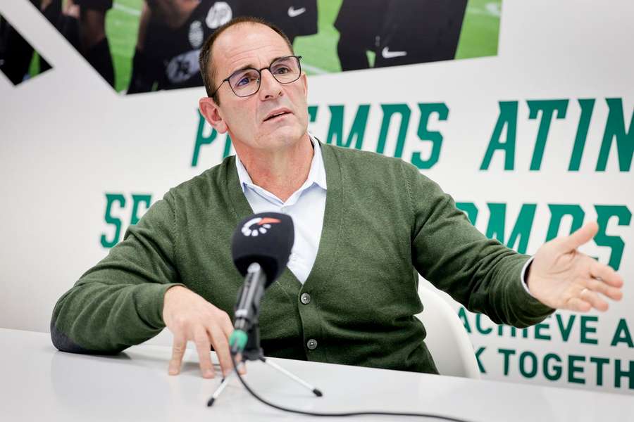 Tomaz Morais estabelece as metas na formação do Sporting Tomaz Morais estabelece as metas na formação do Sporting