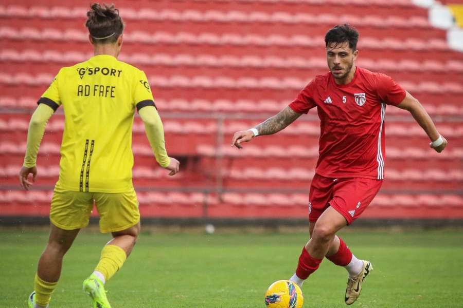 Bis de Nené na vitória do AVS no particular frente ao Fafe (3-2)