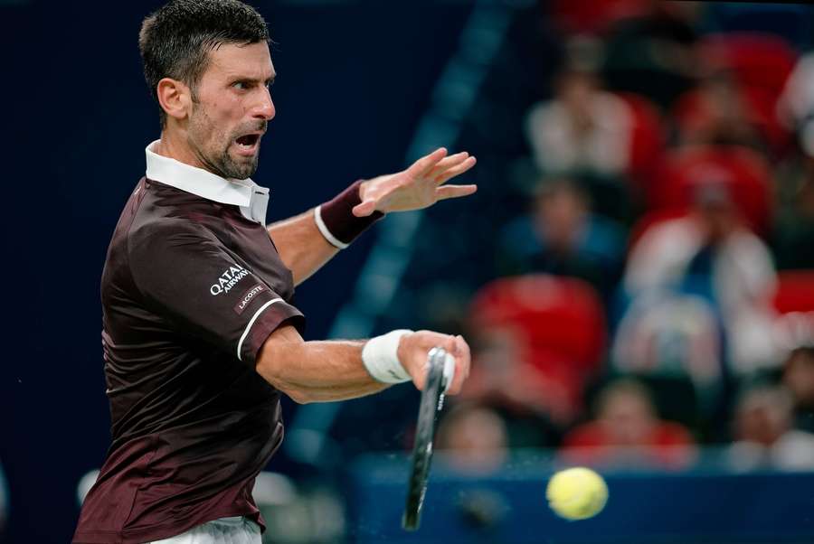 Novak Djokovič na Huberta Hurkacze nestačil.
