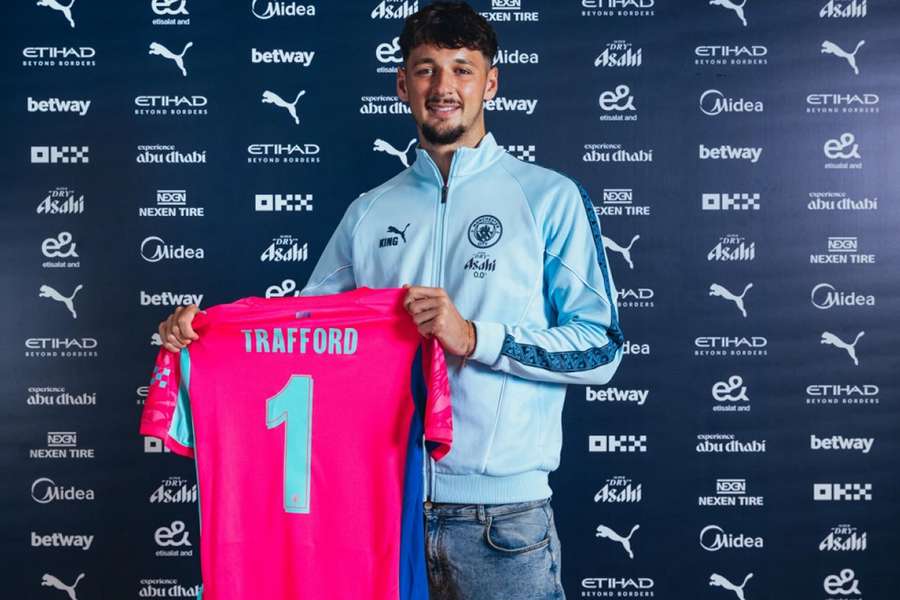 James Trafford é reforço do Manchester City