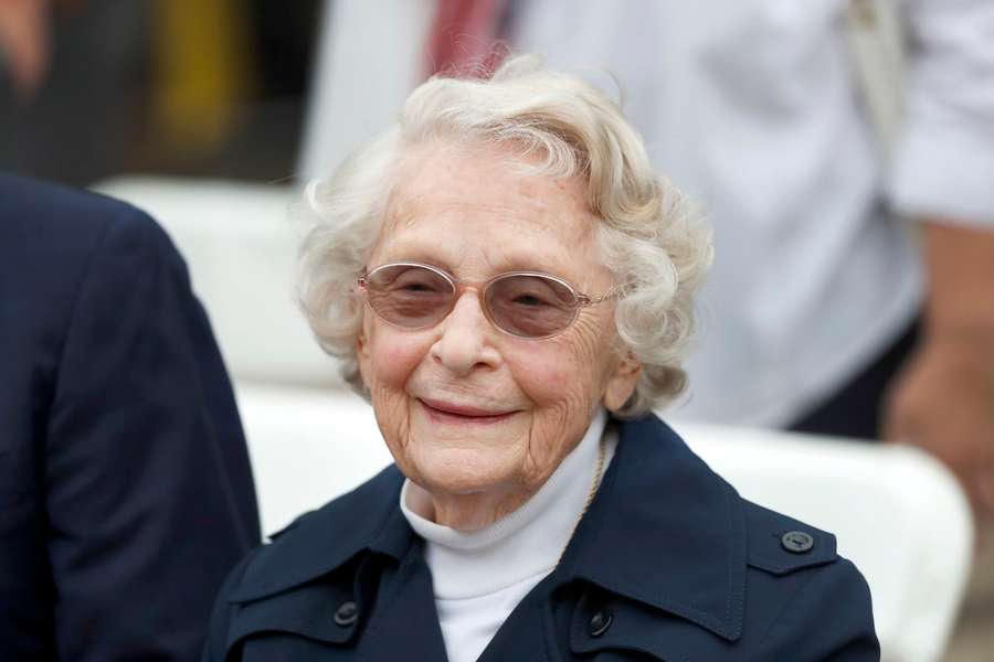 Virginia Halas McCaskey has passed away