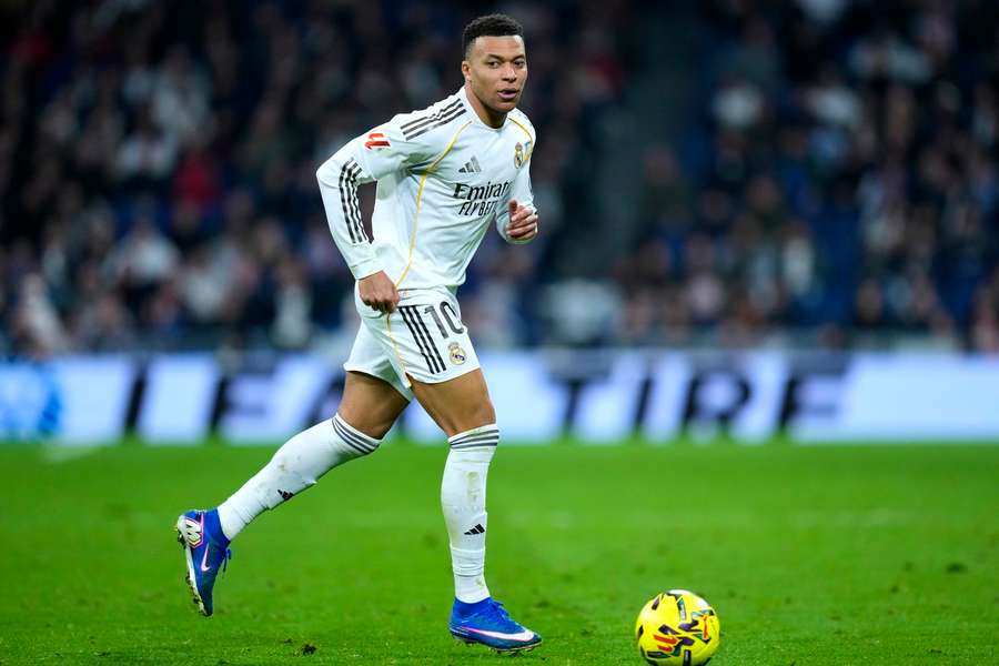 Mbappé segue na fase goleadora e é a arma merengue Mbappé segue na fase goleadora e é a arma merengue