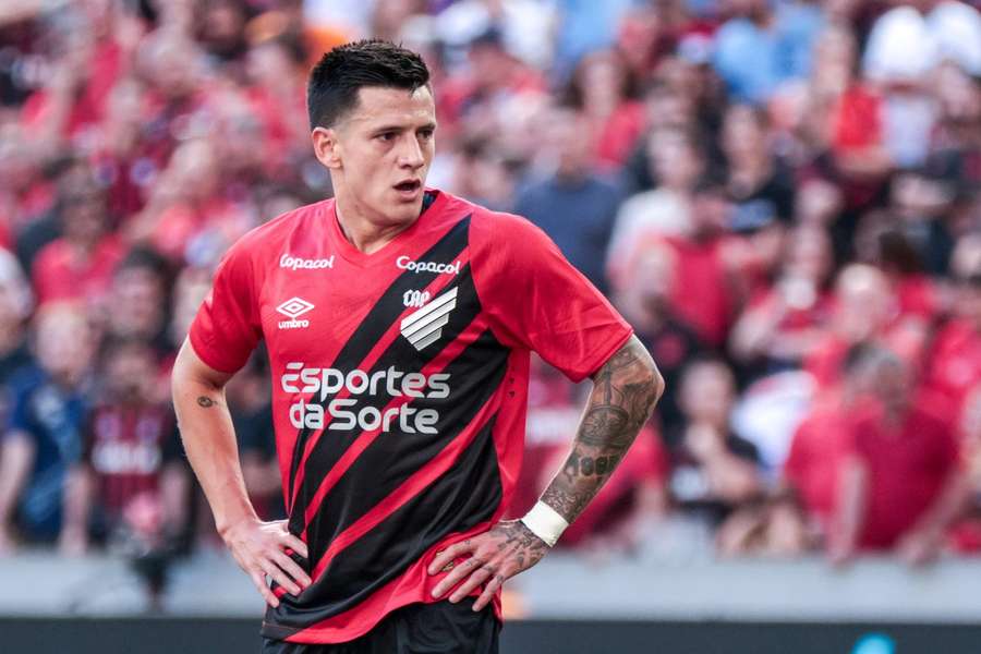 Leo Godoy jogará no Santos em 2025