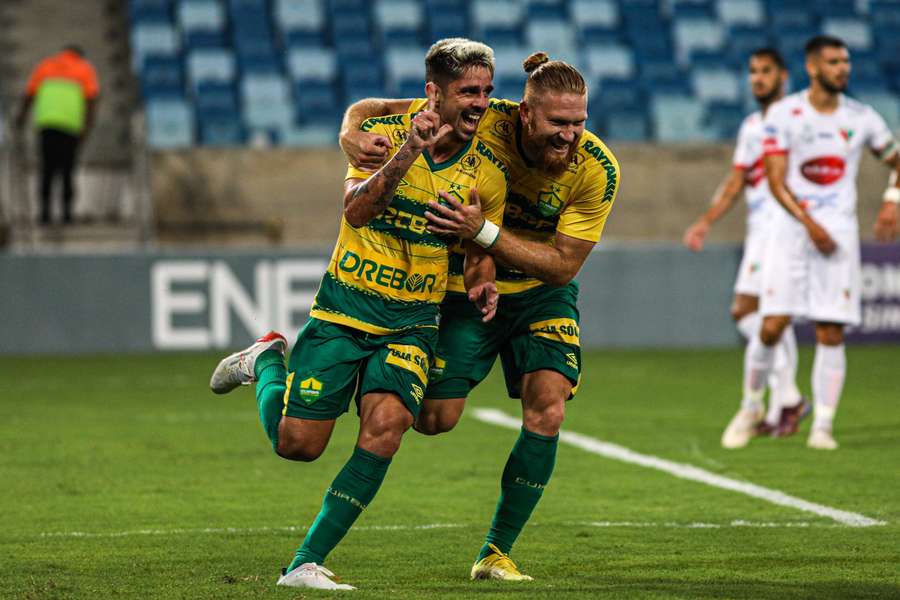 Cuiabá segue como líder invicto do Campeonato Matogrossense