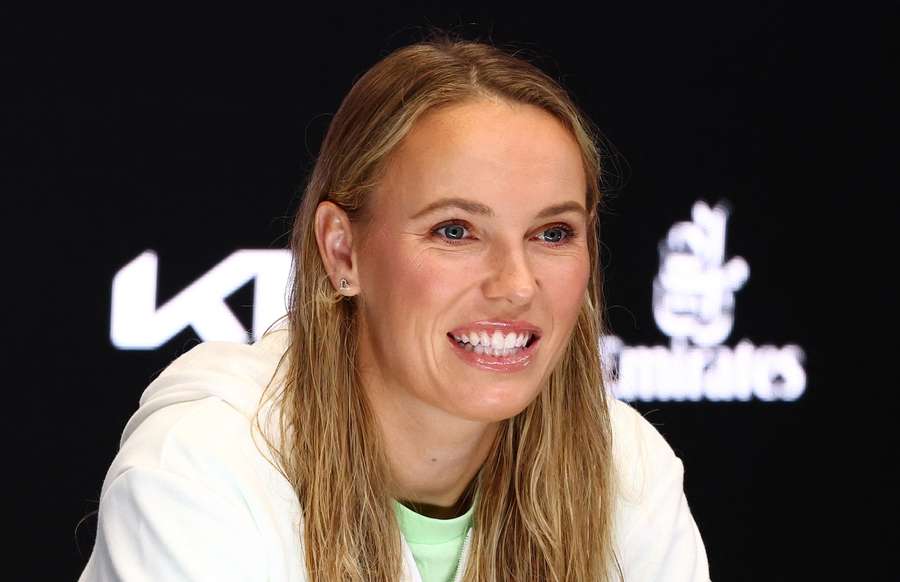 Caroline Wozniacki în timpul conferinței de presă înaintea Openului Australiei