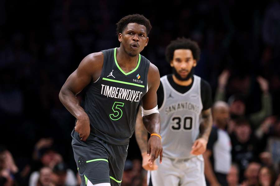 Spurs przegrali z Timberwolves. Sochan wrócił na ławkę 