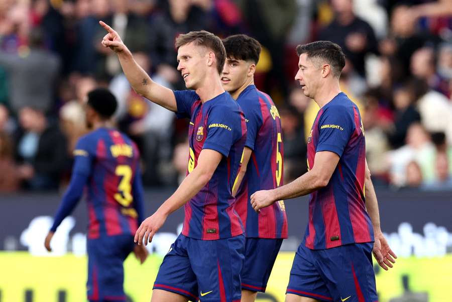 O Barcelona colocou pressão no Real Madrid após vitória diante do Alavés