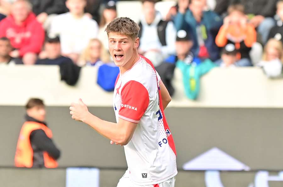 Jediný střelec Slavie v Hradci Králové Dan Kohout.