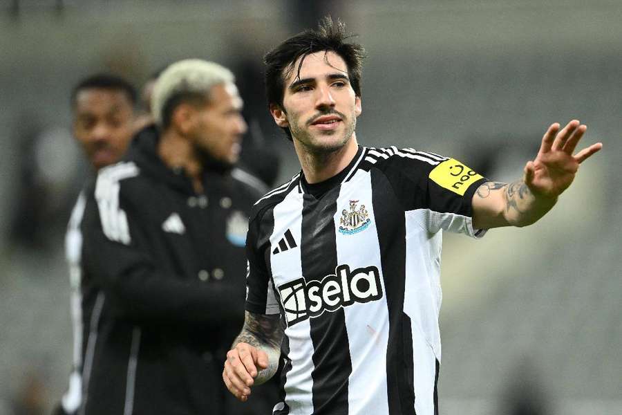 Tonali, jugador del Newcastle