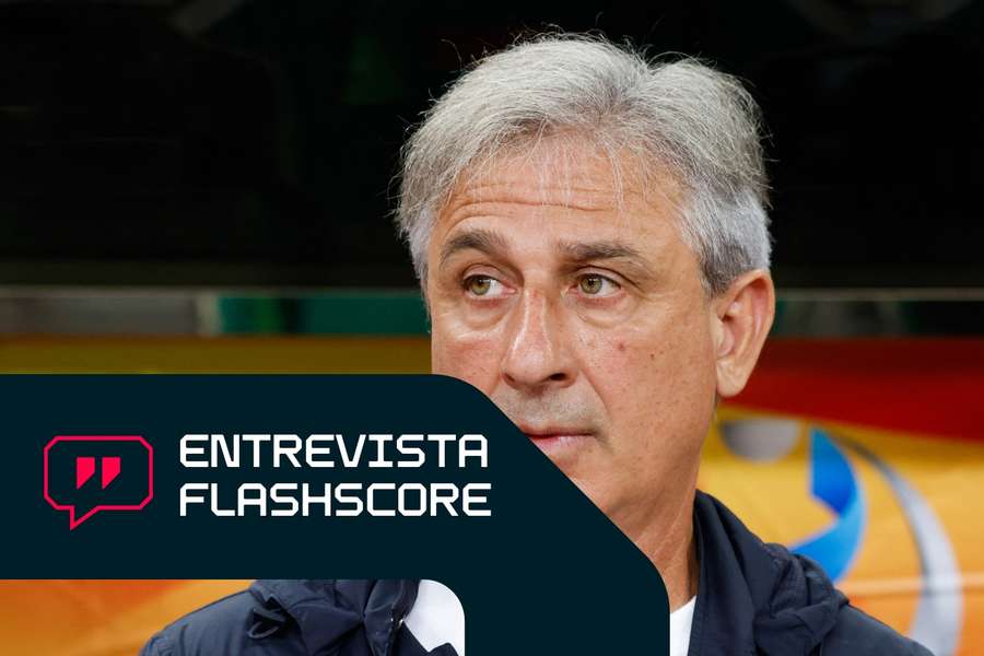 Jordi Vinyals, entrenador de fútbol, durante su época en China