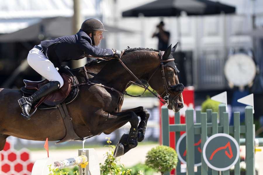 Maikel van der Vleuten met O bailey vh Brouwershof in actie tijdens de Nations Cup springen op CHIO Rotterdam