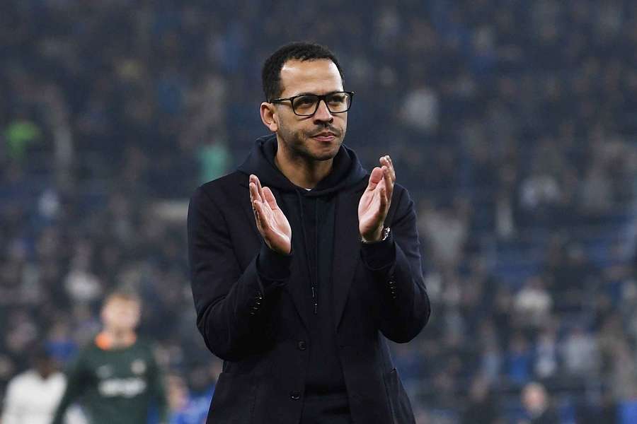 Liam Rosenior, treinador do Chelsea Liam Rosenior, treinador do Chelsea