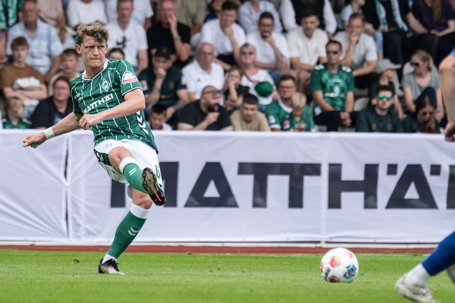 Jens Stage wurde nach rund einer Viertelstunde ausgewechselt.