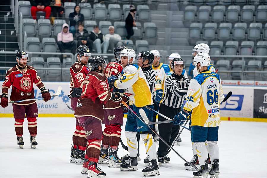 Tipos SHL bude mať rovnakých účastníkov ako naposledy. Tipos SHL bude mať rovnakých účastníkov ako naposledy.