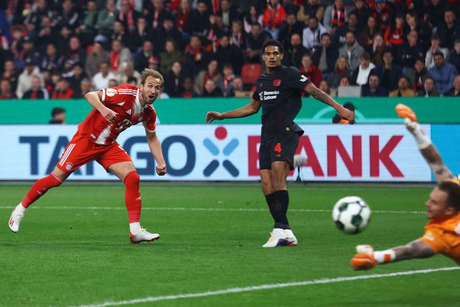 Harry Kane fez um dos golos dos bávaros