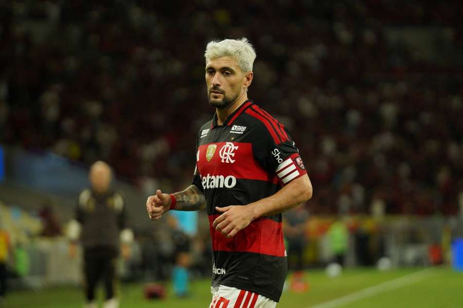 Arrascaeta descansou no meio de semana e volta ao time