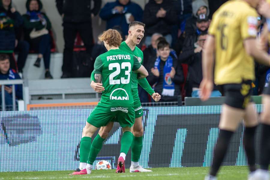 Poniedziałek z 1. Ligą: Puszcza odwraca wynik z Polonią, zepsuty jubileusz Zuba
