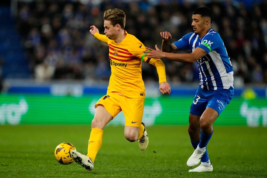 De Jong în partida cu Deportivo Alaves din La Liga