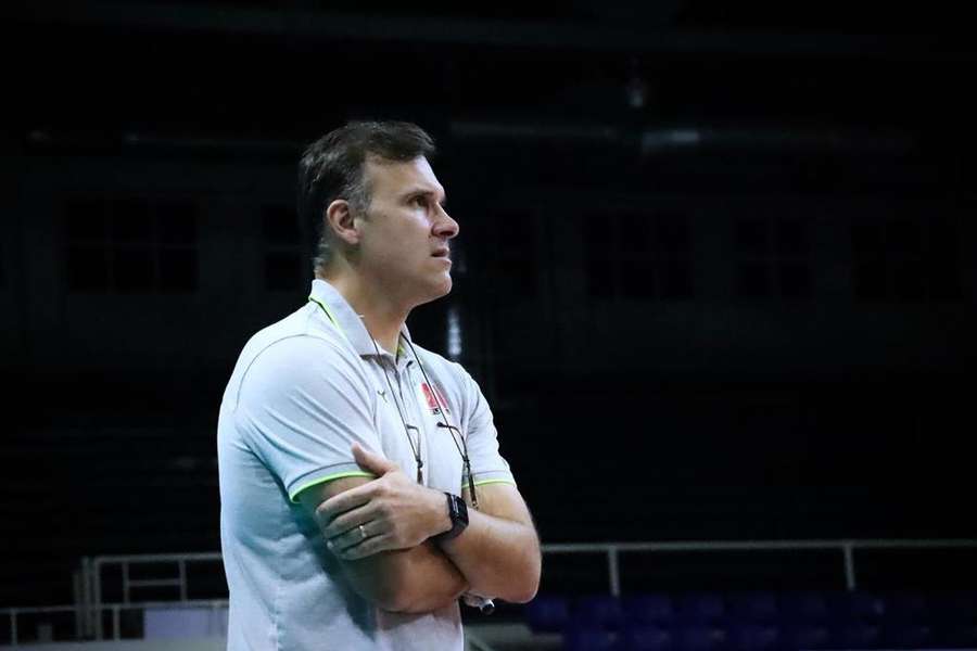 João José, selecionador nacional de voleibol