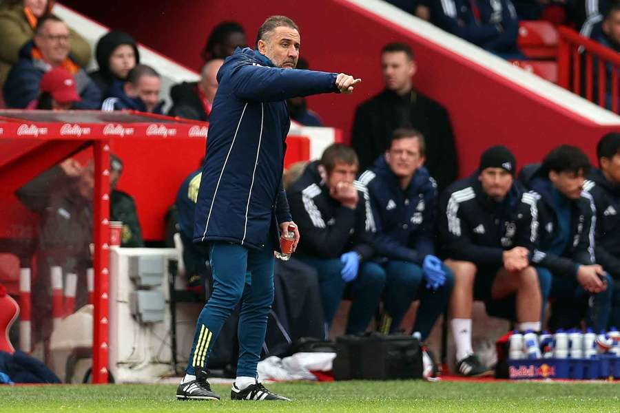 Pereira coy on Anderson making Forest clash with Porto