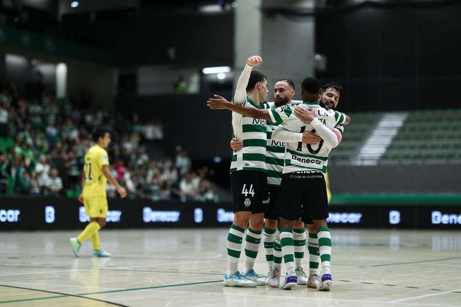 Sporting aplicou uma goleada das antigas ao Prishtina Sporting aplicou uma goleada das antigas ao Prishtina