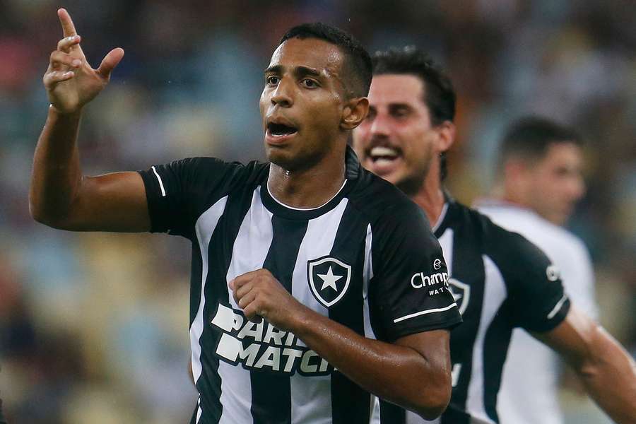 O Botafogo chega com moral para enfrentar o Nova Iguaçu depois de vencer o Fluminense.