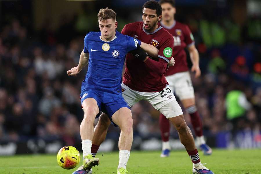 West Ham captain Bowen defends Todibo after red card: He has that fire