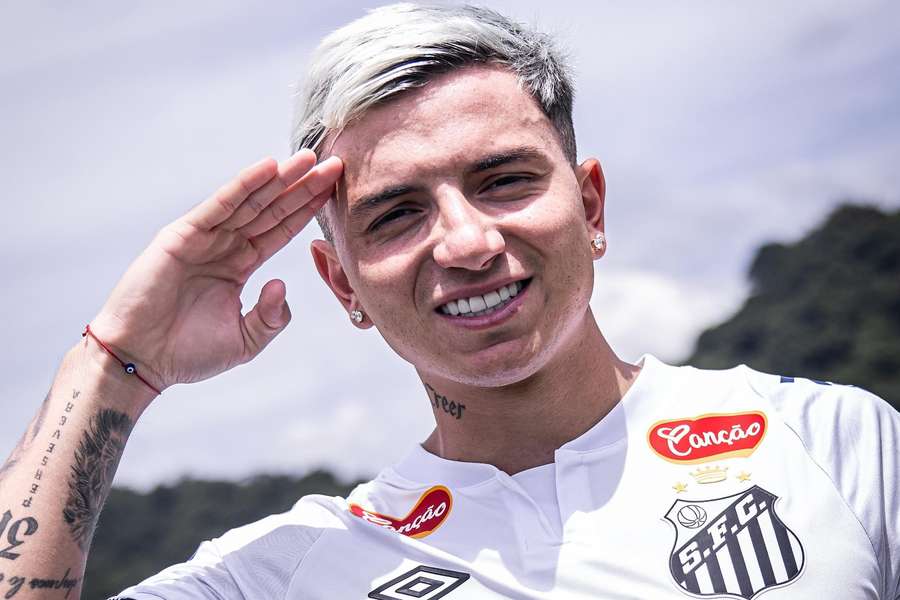 O Santos tem mais um reforço para 2025