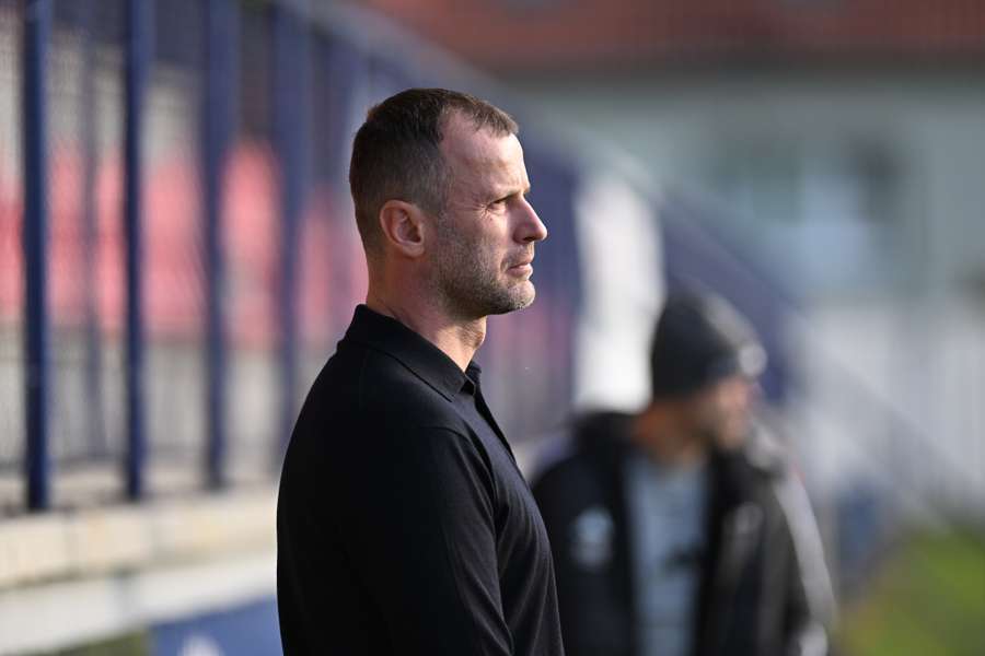 Ondřej Smetana už nie je trénerom Ružomberka.