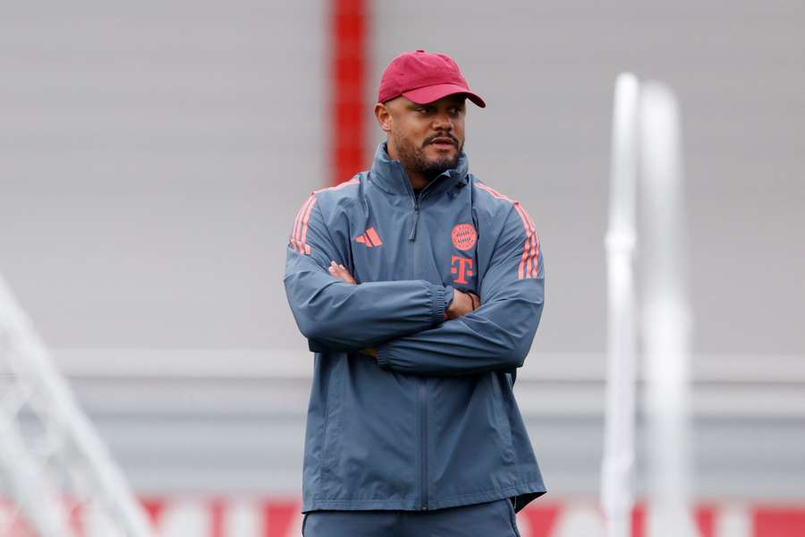 Bayern Munich coach Vincent Kompany during training Bayern Munich coach Vincent Kompany during training