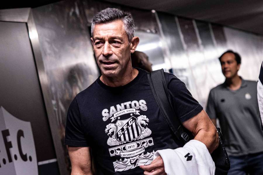 Caixinha ya no es entrenador del Santos