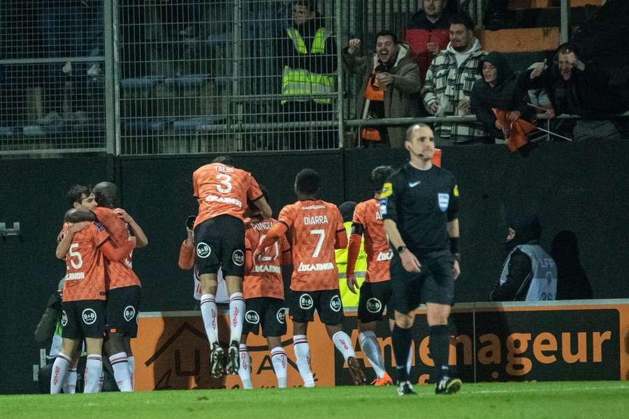 Lorient sa teší z výhry v piatkovej predohrávke.