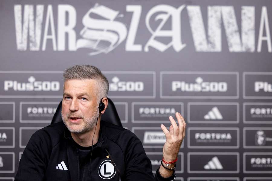 Edward Iordanescu przed rewanżem Legii z AEK: "Mamy braki w środku pola"