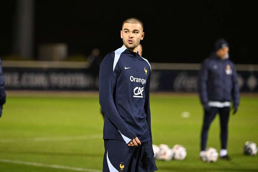 Lucas Chevalier im Training der Franzosen.