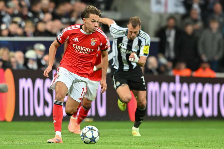 Amar Dedic lesionou-se contra o Newcastle