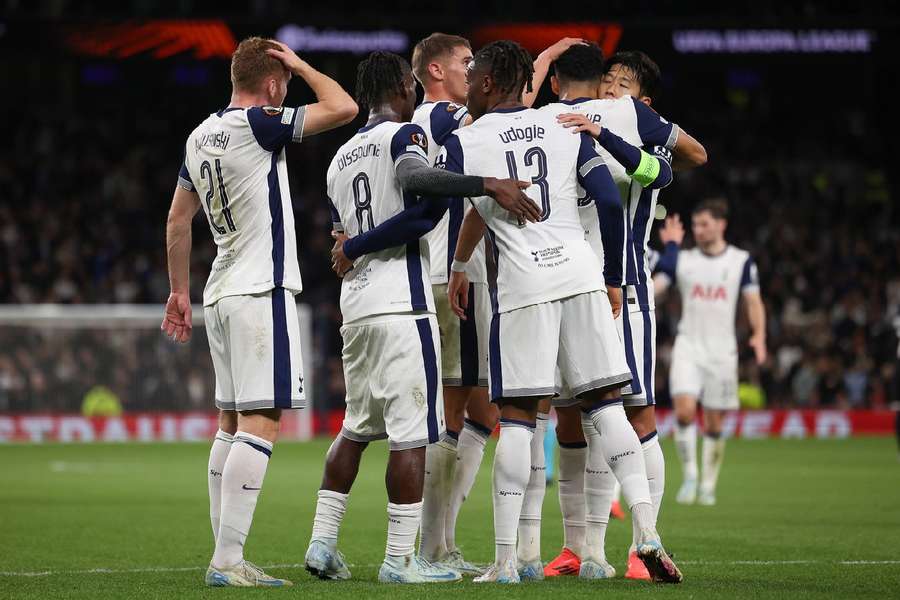 Spurs vão para o jogo com o United em boa forma