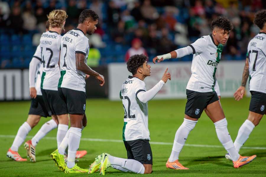 Sporting venceu o Santa Clara nos oitavos de final Sporting venceu o Santa Clara nos oitavos de final