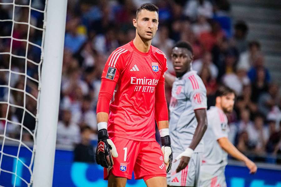 Greif znovu podržal svojich kolegov. Greif znovu podržal svojich kolegov.