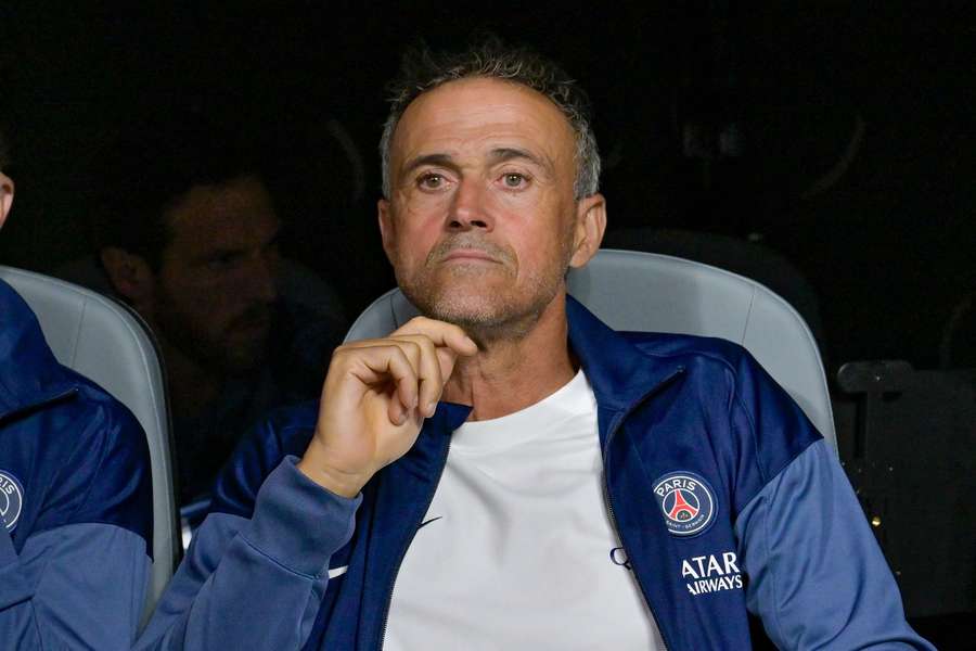 Luis Enrique slaví s trenérským štábem