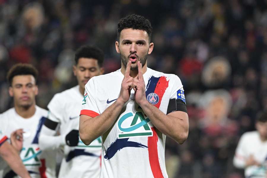 Gonçalo Ramos foi grande destaque da classificação do PSG, com três gols nas quartas de final