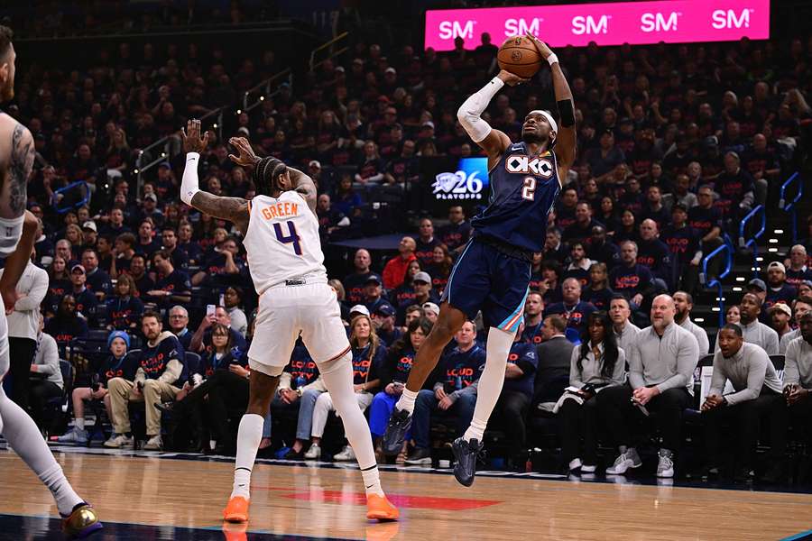 Shai Gilgeous-Alexander of the Oklahoma City Thunder puts up a shot