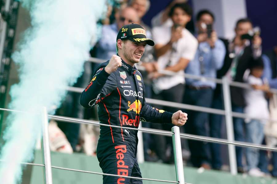 Max Verstappen a câștigat Marele Premiu al Mexicului și a doborât un nou record