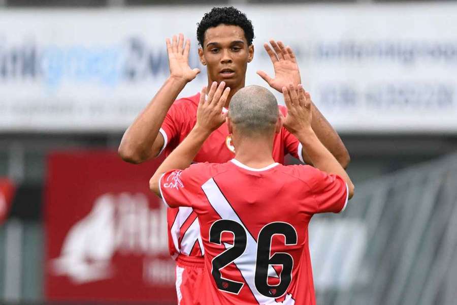 Ettiene Eto'o, hijo de Samuel, marcó el último gol del Rayo ante el Zwolle