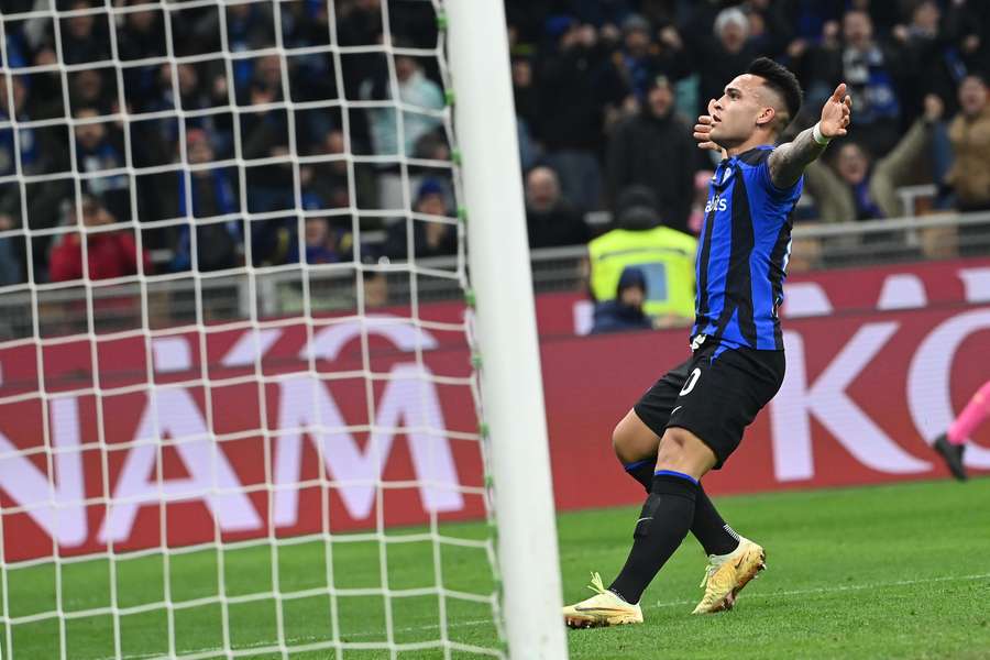 Inter ucieka Milanowi po pewnej wygranej z bezradnym Udinese