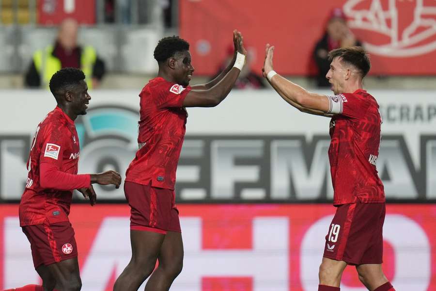 Der 1. FC Kaiserslautern hat gegen Paderborn einen Befreiungsschlag geschafft.