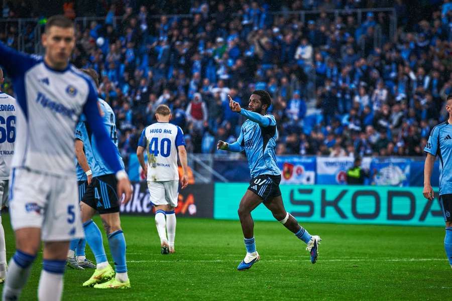 Sandro Cruz tem contrato com o Slovan Bratislava