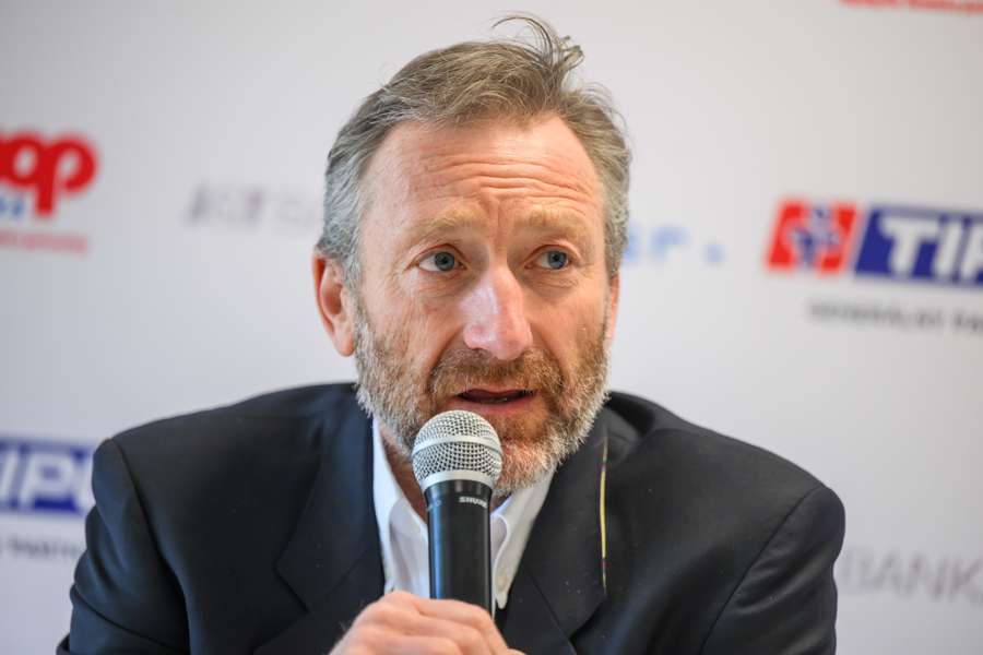 Mečíř st. dostal jednohlasnú podporu členov.