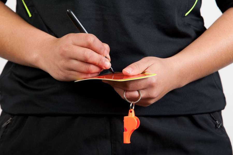 Scandal de amploare în ceea ce privește pariurile ilegale în fotbalul turc Scandal de amploare în ceea ce privește pariurile ilegale în fotbalul turc